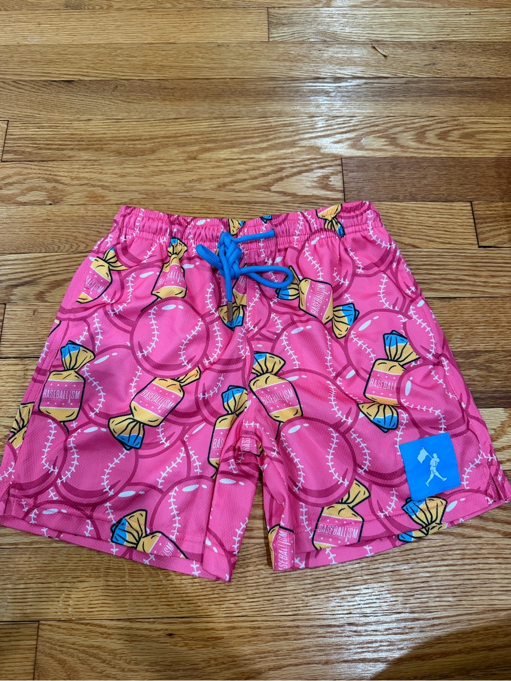 Boys Baseballism Bubble Gum Shorts Youth Small Never Worn